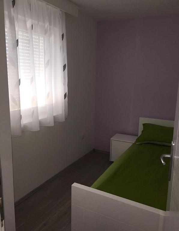 Apartment Brno Пула Екстериор снимка