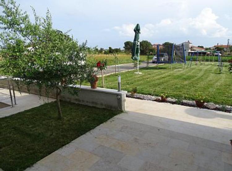 Apartment Brno Пула Екстериор снимка