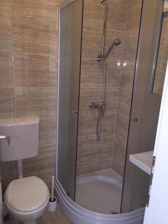 Apartment Brno Пула Екстериор снимка