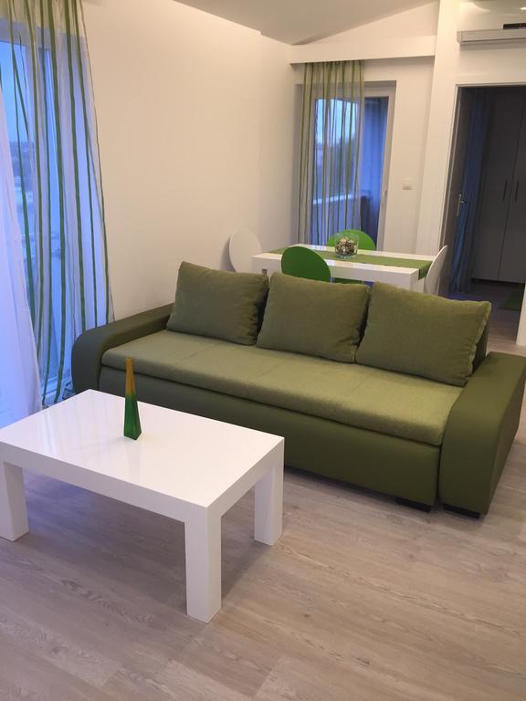 Apartment Brno Пула Екстериор снимка